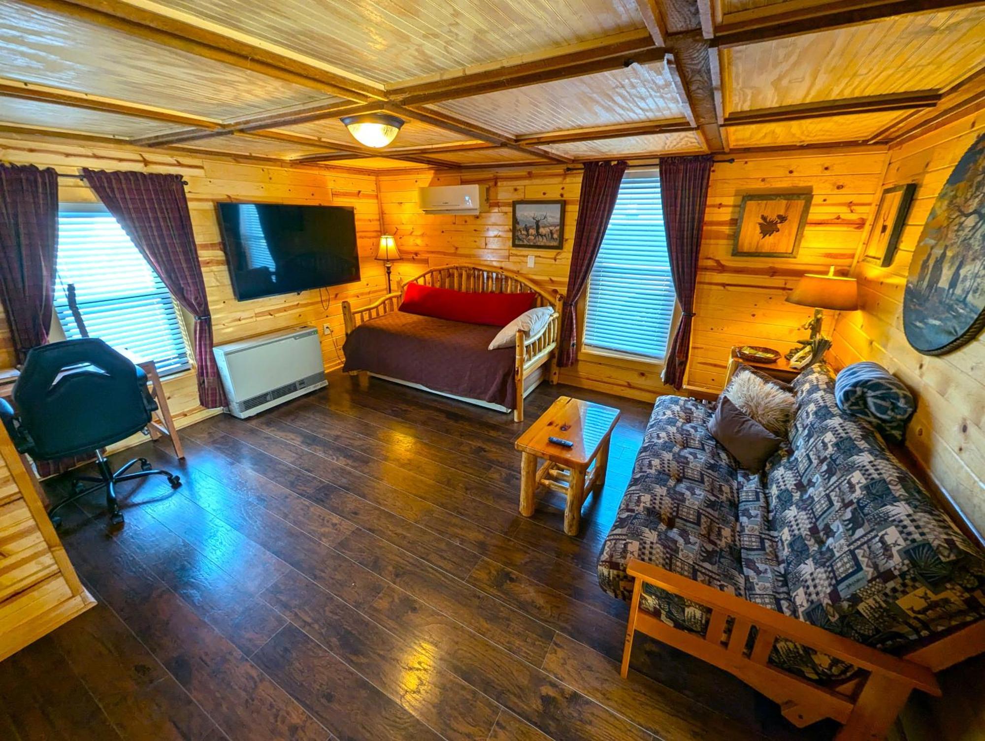 Yellowstone Treasure Guesthouses On The River Gardiner Exteriör bild